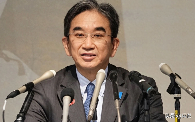 高市为何“服软但不撤回言论”？日本前驻华大使：敢撤我们就完了