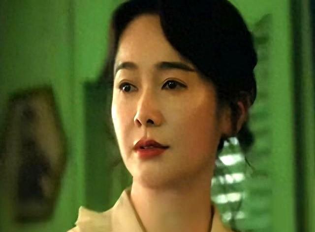 善恶终有报！风流成性的代价，在48岁左小青身上体现得淋漓尽致