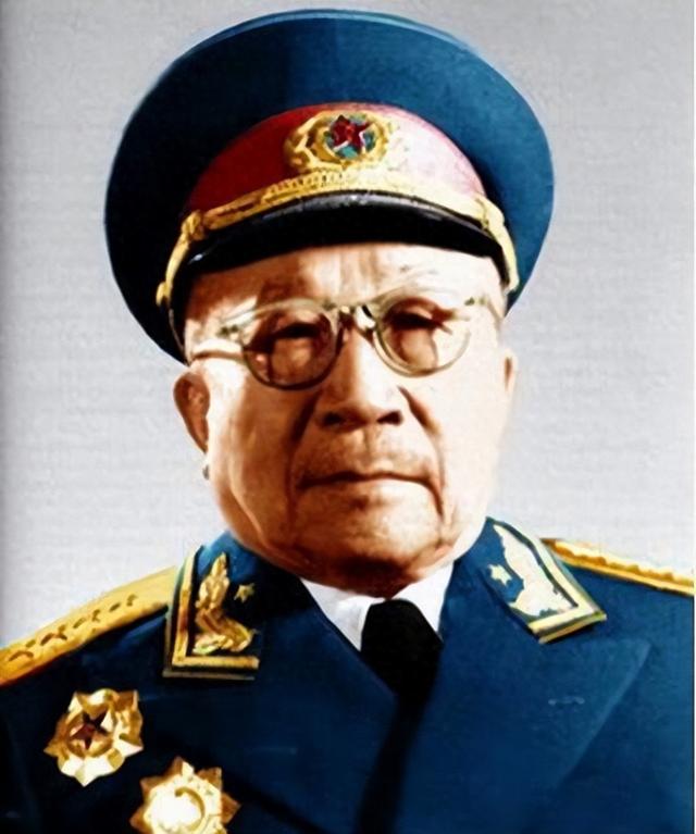 1955年，张云逸推辞大将军衔，毛主席：张云逸功勋卓著，当之无愧