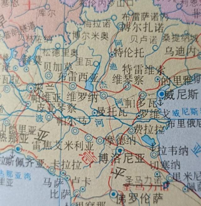 意大利北部城市——贝加莫