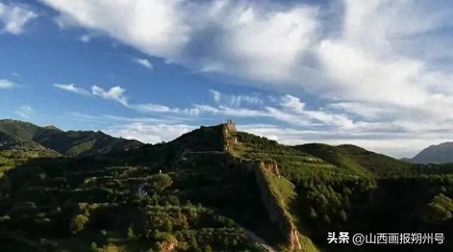 朔州：广武长城成假期热门打卡地