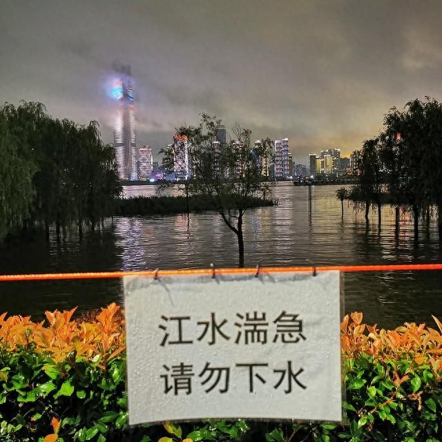 甘肃又一千年古镇火了，特色胜过阳朔，门票免费却少有人知道。