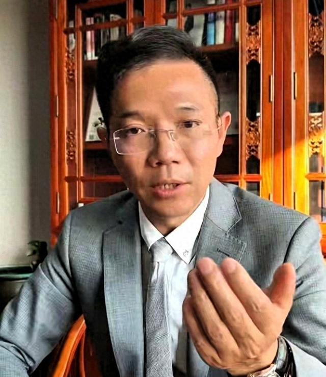 郭某刚案笔录披露：邻居证词揭关键细节，申某无路可退只得挥刀