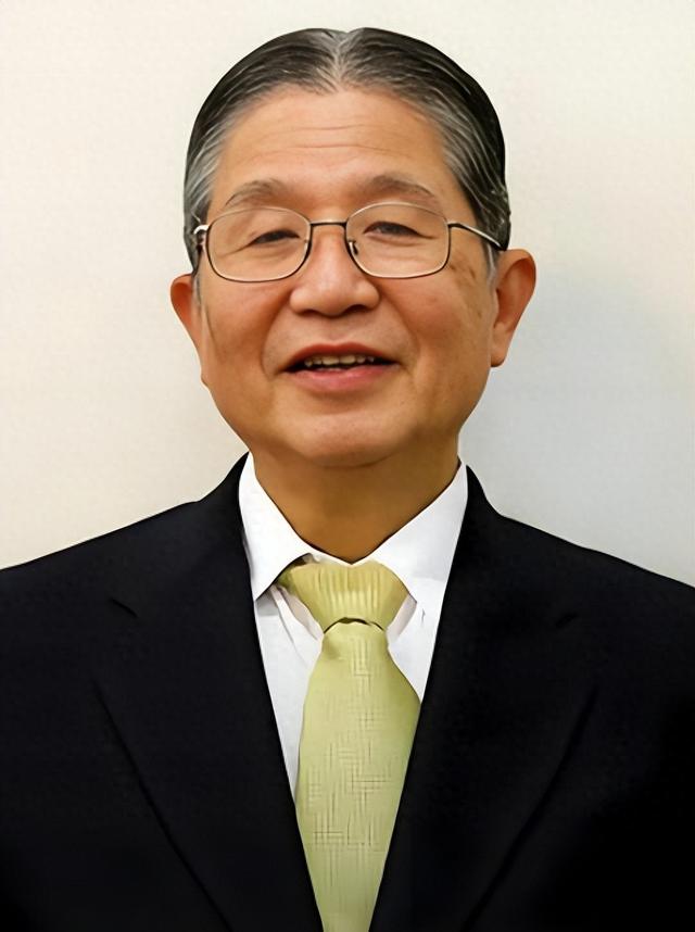 日媒笔下的卖国贼，被日方砍掉经费后，转头给中国培养了三位院士