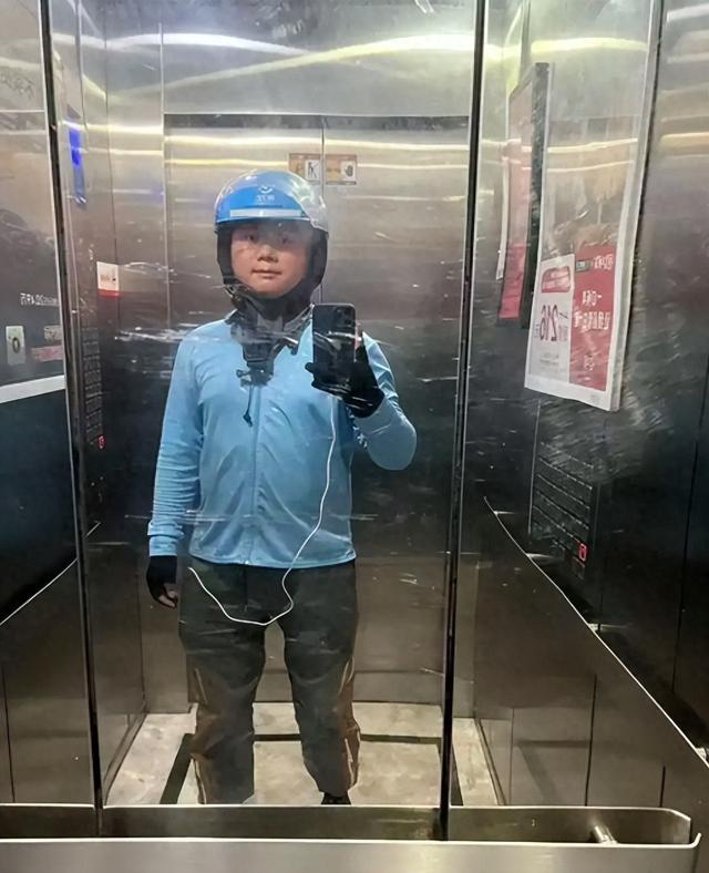 “每天干15小时还债后骑行西藏” 网友：圆梦凭啥要拿命换？