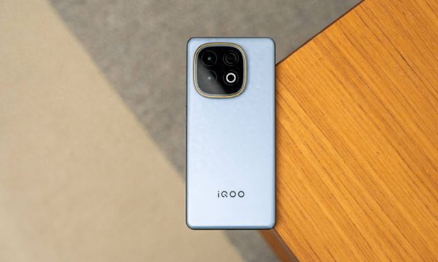 2025公认“高配低价”的16GB+512GB手机，3款价真香，用到2031年