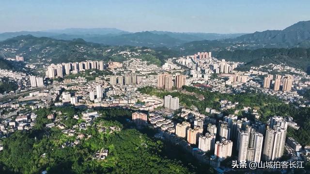 重庆山窝窝的枢纽小城，有道江湖菜是下饭神器，你去品尝过吗？