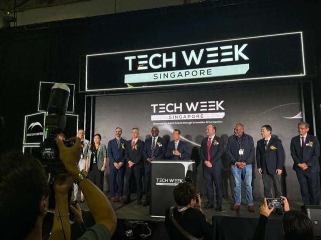 新加坡部长：技术不是IT部门的事，CEO也要懂AI