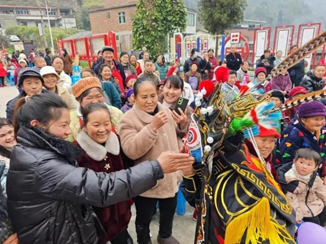 【文化活动】“艺润乡野·文脉新章”冬季文化惠民暨创作采风活动