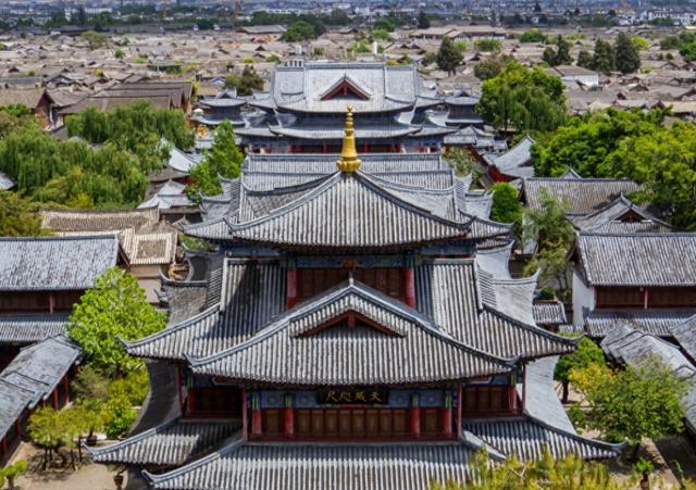 昆明有座低调的古镇，人少景美，不要门票，好吃又好玩