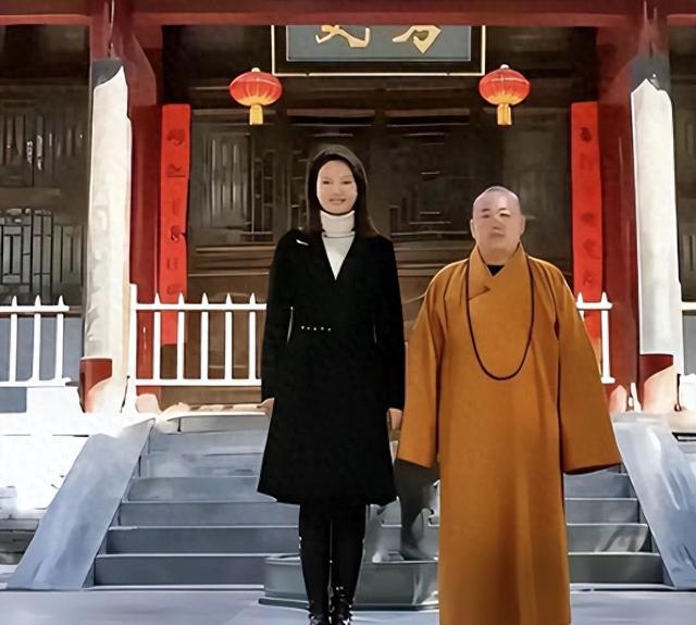 释永信刚被查，令人担心的事情发生了，央视名嘴受牵连，本人回应