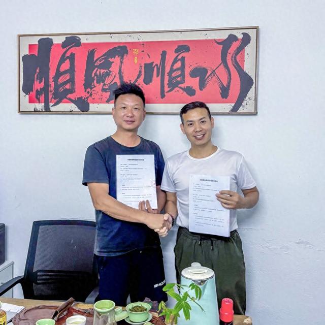 深圳小众团建聚会玩点平台游山玩海与大鹏海悦营地达成战略合作