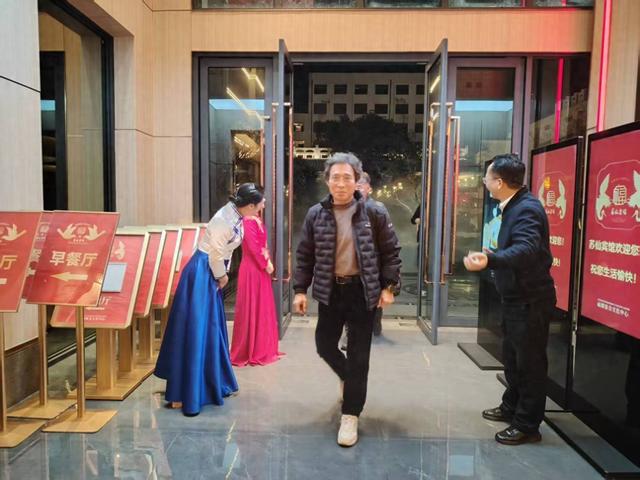 苏仙宾馆迎来韩国贵宾：一席福宴，一场郴州的深情告白