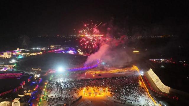 包头这里有跨年烟花秀！