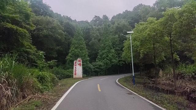 中国萍乡：探访高山村的桃源秘境