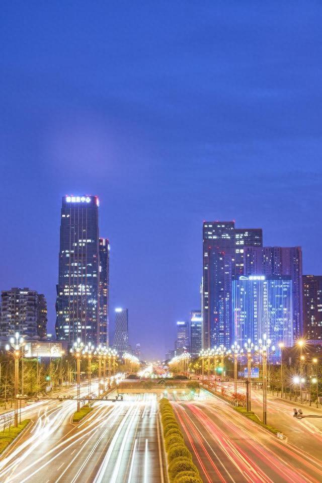 谁说成都只有安逸？这张全球成绩单，藏不住了！