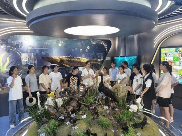 石首：“两苑”生态游持续升温 绘就“保护+旅游”新图景