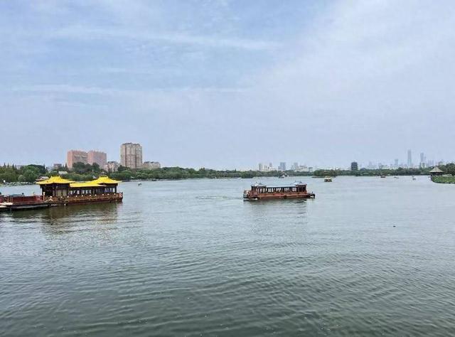 大明湖