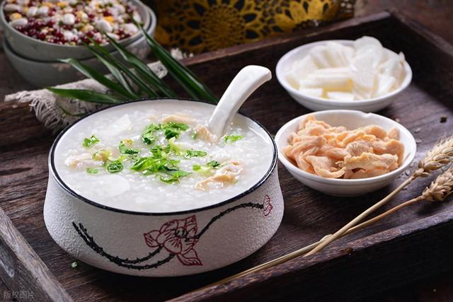 杂粮粥最佳搭配有哪些（养生党收藏3种杂粮粥配方）