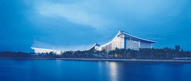 向海而生 做中国南海之滨的文化灯塔