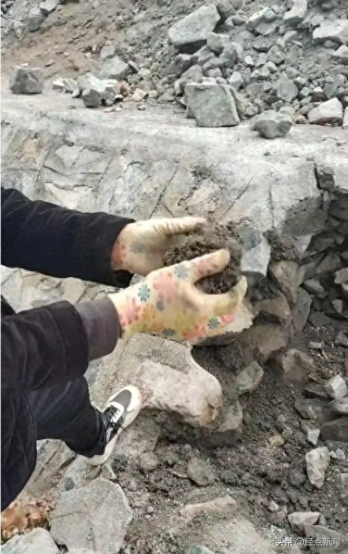 官方通報(bào)水渠石塊被指一掰就掉 砂漿強(qiáng)度不足問題待整改