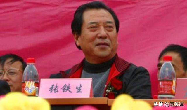 52年前，那个轰动一时的“白卷英雄”张铁生	，如今过得怎样了？