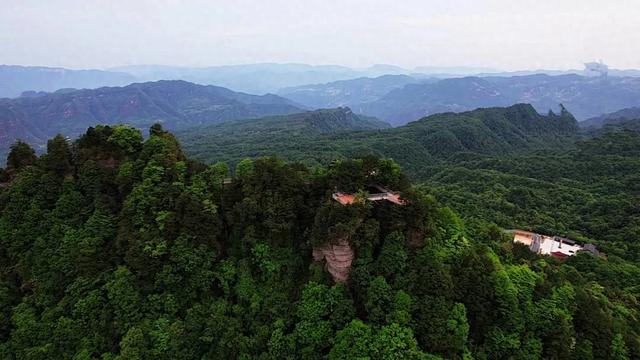 赶走秋老虎！汉中新添两处“清凉外挂”，22℃瀑布、峡谷……玩不够！
