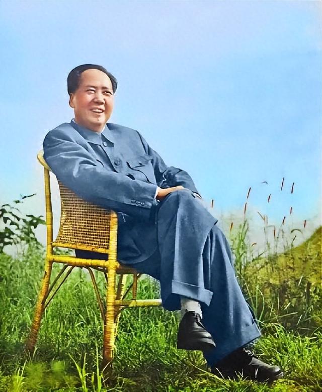 中国共产党1921年才成立，为什么毛主席入党时间却是1920年？