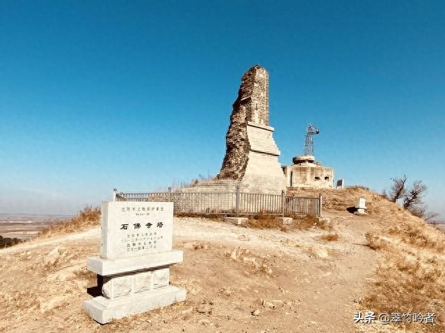 祁连山峡谷深处藏着一座石佛寺，内无金身佛像却嵌于山壁之上千年