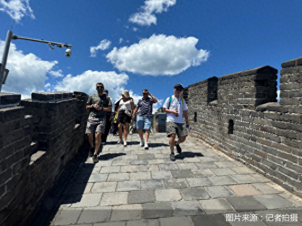240小时免签下北京入境游｜故宫长城稳坐景区C位，labubu带火泡泡玛特乐园