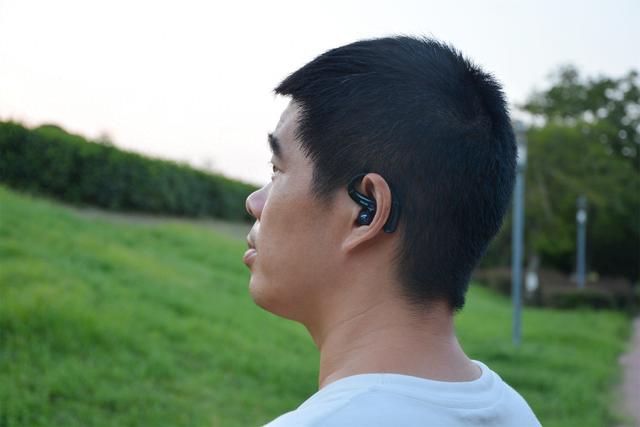 运动爱好者的福音：南卡OE Nova开放式耳机，音质与舒适度拉满