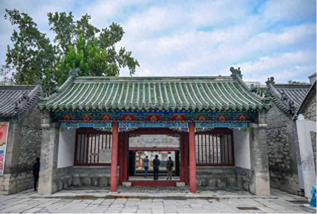 网络名人解锁济南城市新玩法