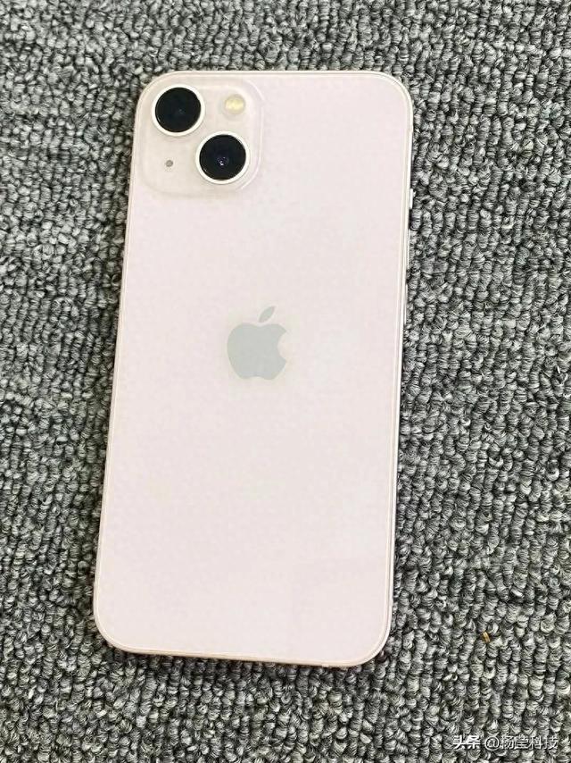 iPhone13与15怎么选？性价比与升级点全解析