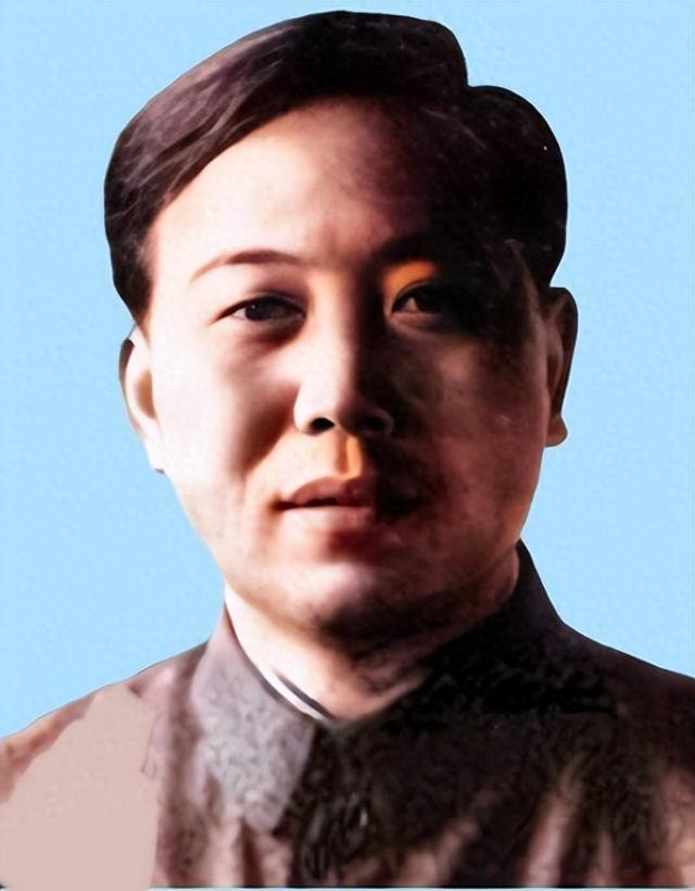 1978年，他从副总理降为工人，被罢免职务后安慰妻子：我不会自尽