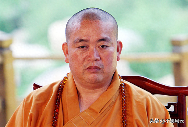 李湘不再隐忍，公开坦白与释永信关系，亲密照的真相终于有了答案