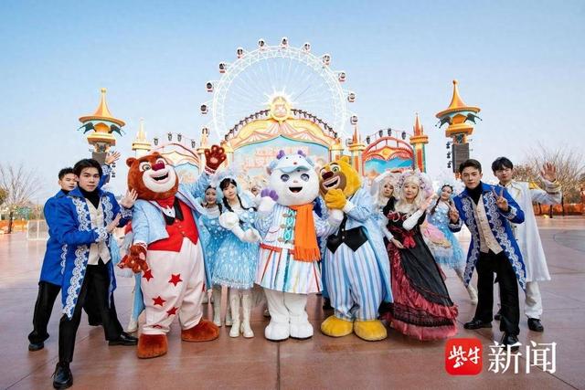 淮安方特“飘雪跨年夜”圆满收官 双园联动开启2026欢乐序章