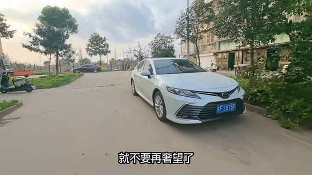 什么是撸铁？女性一周撸几次合适？55岁以上女性撸铁合适吗？