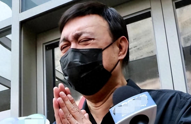 曾是一代歌王，后来成人尽皆知的台独分子，如今家破人亡下场凄凉