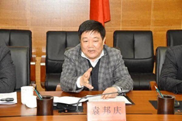 涉嫌严重违纪违法，江苏一区纪委原书记被查！曾任县纪委书记