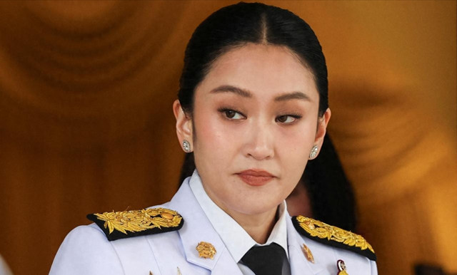 5票对4票，泰法院正式批准，佩通坦痛击洪森后，官复原职还有戏吗