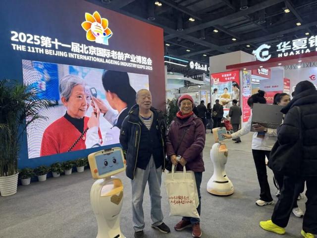 深度 | 数字时代，智慧养老还得“精准适老”