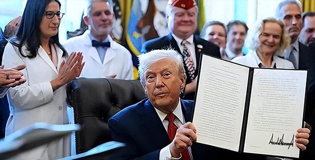 特朗普已做好开战准备？王毅曾警告：中美一旦冲突	，结局只有一个