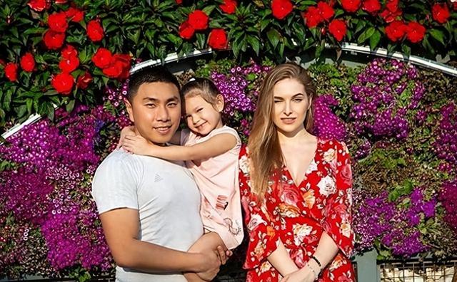 河北小伙娶小12岁乌克兰绝色美女，结婚11年后，妻子出轨波兰农民