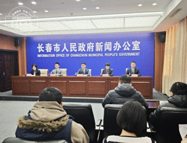 莲花山冰雪盛宴将启，承包今冬狂欢