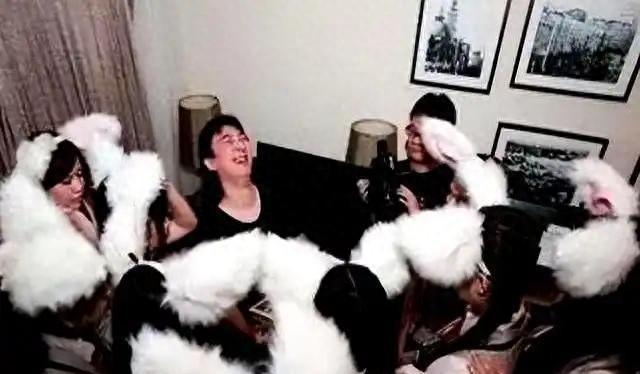 牡丹花下死，做鬼也风流！这一次谁也救不了万达太子爷王思聪