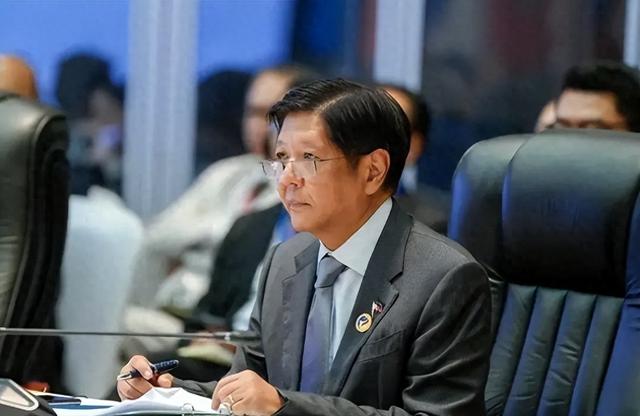 特朗普给菲一封信，“保护费”一分不能少，菲律宾怒了，将亲自登门找特朗普讨个说法