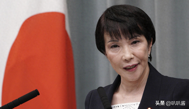 琉球不属于日本！中俄军队包围琉球，韩国紧急避险，高市怕啥来啥