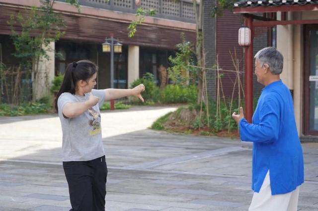 高铁新区迎来职工疗休养团，激活文旅新活力