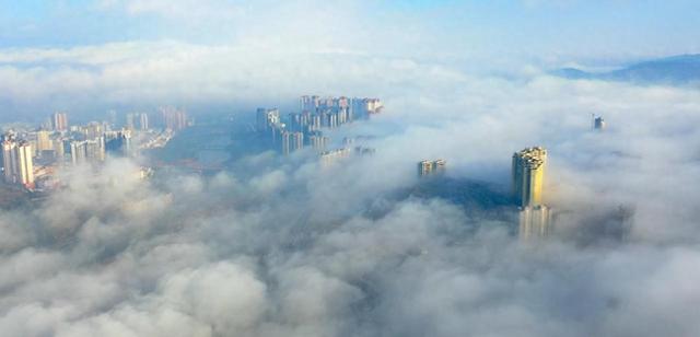 盘州城区：又见云海