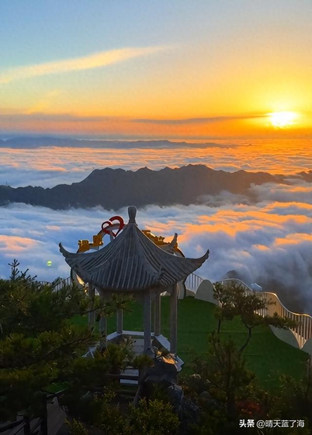 一座矗立于云端的“天空之城”？商洛“天竺山”云海秘境带你领略